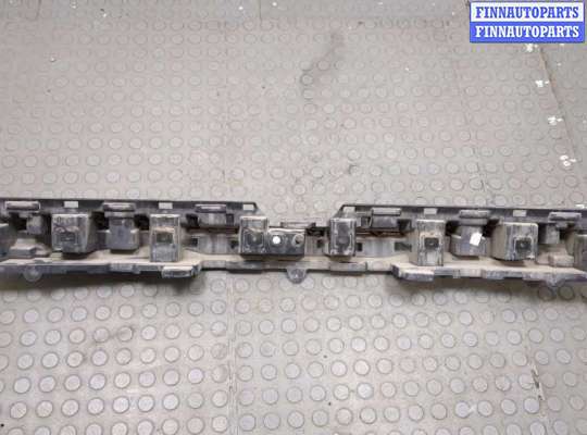 Кронштейн бампера на Ford Explorer VI (U625)