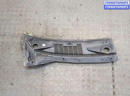 купить Жабо под дворники (дождевик) на Nissan Almera Tino