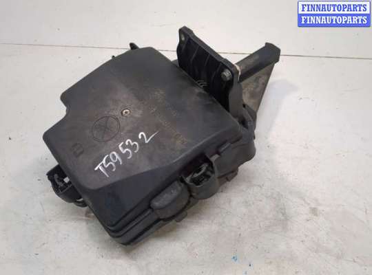 Блок предохранителей IV52988 на Iveco Daily 6 2014-2025