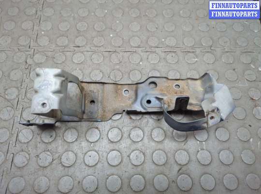 купить Кронштейн рамки передней на Nissan Murano 2008-2015