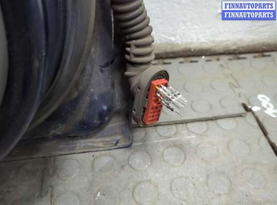 купить Стекло боковой двери на Ford Focus 2 2008-2011