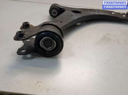 Рычаг подвески на Ford Focus II