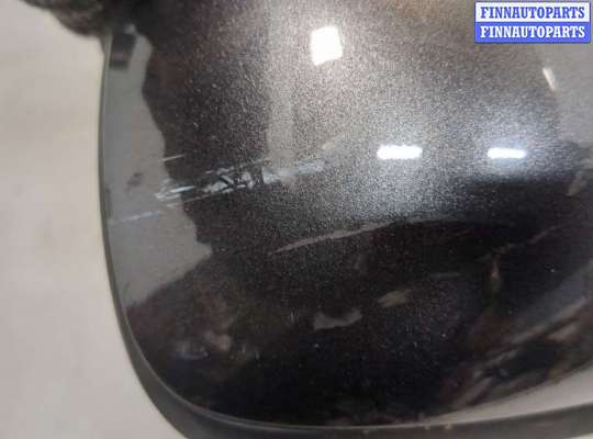 Зеркало боковое на Toyota Yaris P9