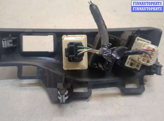 купить Кнопка стеклоподъемника (блок кнопок) на Toyota Sequoia 2000-2008