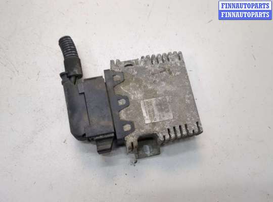 Блок управления топливным насосом AU1744396 на Audi A8 (D3) 2002-2010