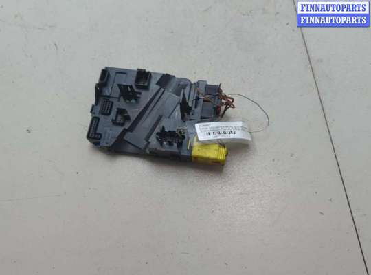 купить Блок управления подрулевыми переключателями на Volkswagen Caddy 2004-2015