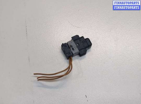 купить Кнопка открывания замков дверей на Mercedes S W140 1991-1999