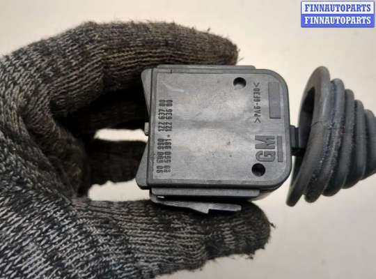 купить Переключатель поворотов на Opel Astra G 1998-2005