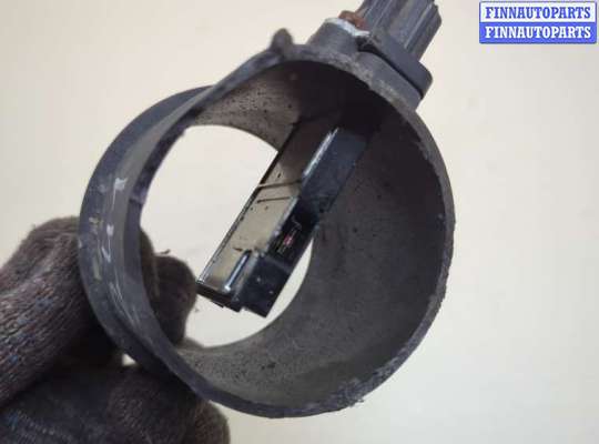 Датчик расхода воздуха (ДМРВ) на Nissan X-Trail II (T31)