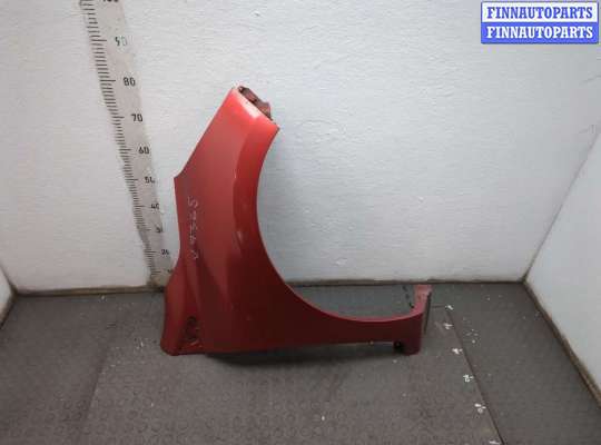 Крыло переднее