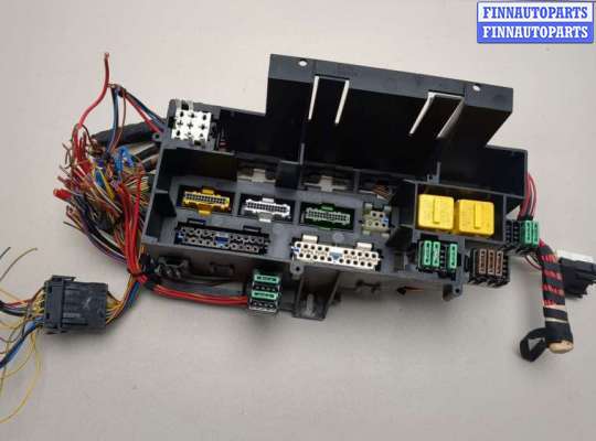 купить Блок реле на BMW 5 E34 1988-1995