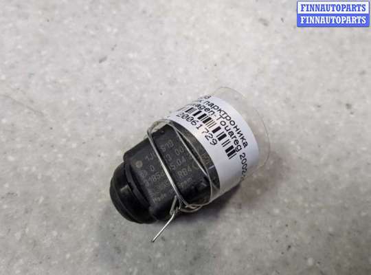 купить Датчик парктроника на Volkswagen Touareg 2002-2007