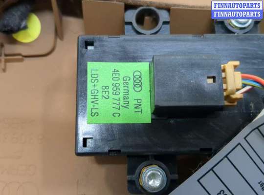 купить Кнопка регулировки сидений на Audi A8 (D3) 2002-2010