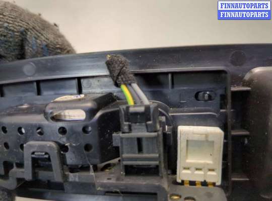 купить Фонарь салона (плафон) на Ford Explorer 2010-2015