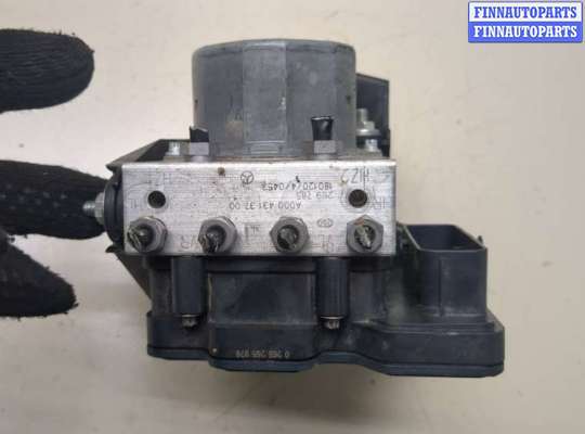 Блок ABS на Mercedes-Benz B (W246) 