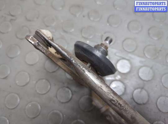 Трапеция дворников (стеклоочистителя) на Toyota Land Cruiser Prado 150