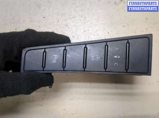 купить Кнопка парктроника на Volkswagen Passat CC 2012-2017