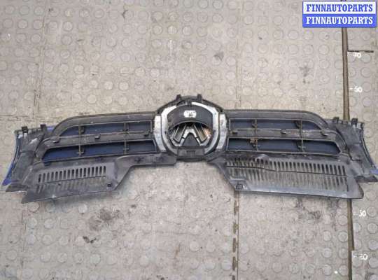 купить Решетка радиатора на Volkswagen Golf 5 2003-2009