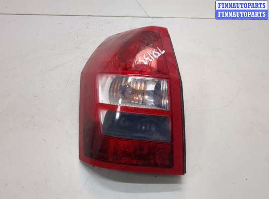 купить Фонарь (задний) на Chrysler 300C 2004-2011