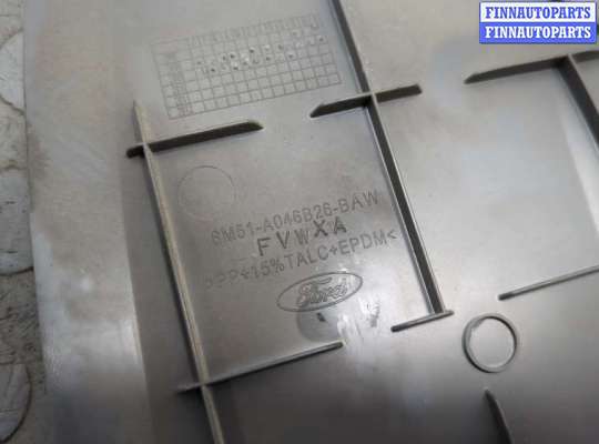 купить Пластик центральной консоли на Ford Focus 2 2008-2011