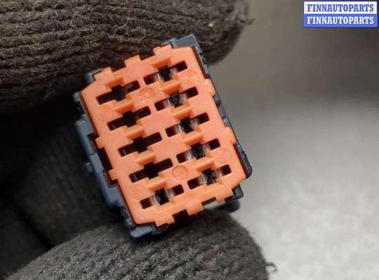 Зеркало боковое на Peugeot 308 II (T9)