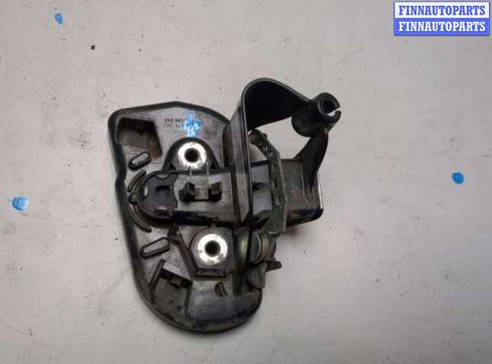 купить Замок раздвижной двери на Volkswagen Caddy 2004-2015