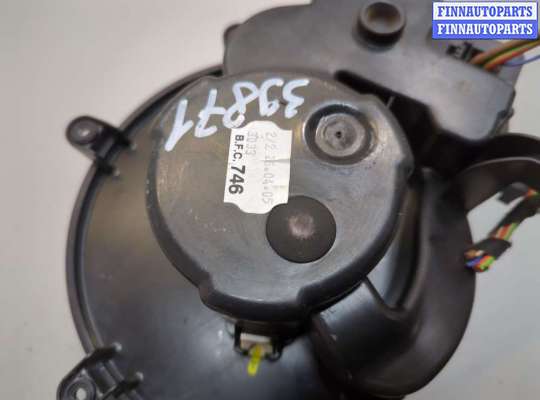 купить Двигатель отопителя (моторчик печки) на Mercedes C W203 2000-2008