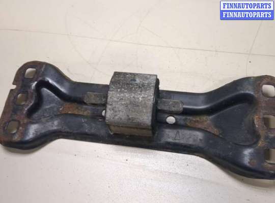 купить Подушка крепления КПП на Mercedes C W203 2000-2008