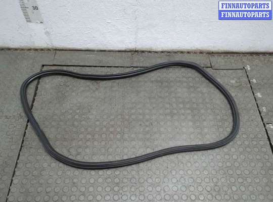 купить Уплотнитель на Audi Q3 2011-2018