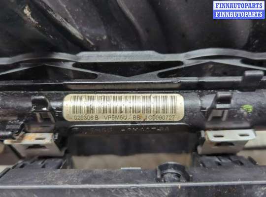 Коллектор впускной на Ford Focus II