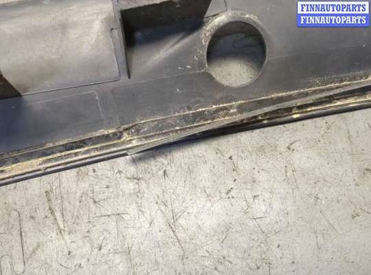 купить Жабо под дворники (дождевик) на Volkswagen Passat 5 1996-2001