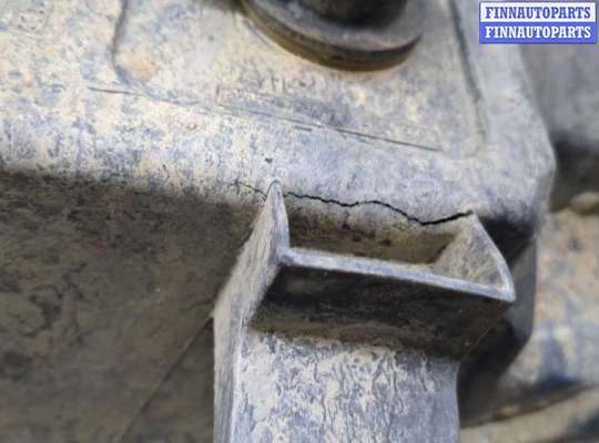 купить Фара (передняя) на Jeep Grand Cherokee 2004-2010