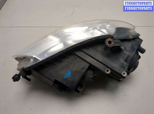 Фара передняя на Volkswagen Touran I (1T)