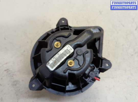 купить Двигатель отопителя (моторчик печки) на Renault Scenic 1996-2002