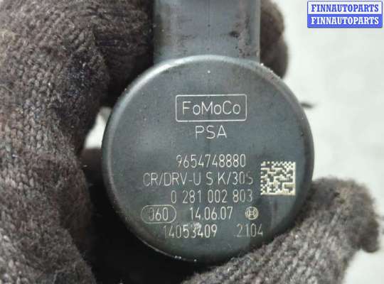 купить Рампа (рейка) топливная на Land Rover Freelander 2 2006-2014