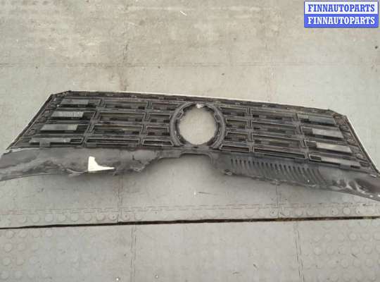 купить Решетка радиатора на Volkswagen Passat CC 2012-2017