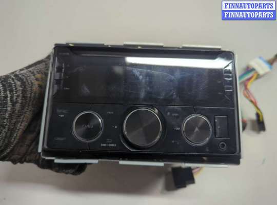 Магнитола HD523175 на Honda CR-V 2001-2006