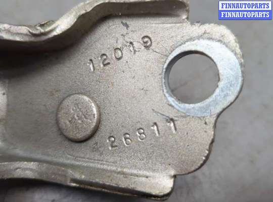 Петля двери на Ford Mondeo V
