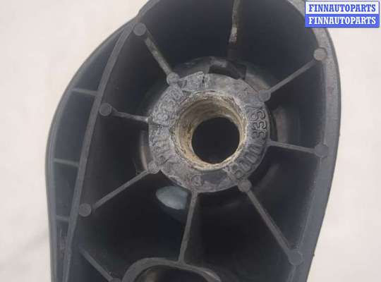 купить Щеткодержатель на Renault Laguna 2 2001-2007