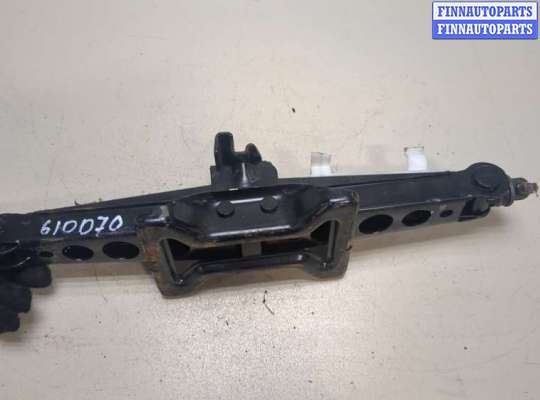 Домкрат FO1601331 на Ford Mondeo 3 2000-2007