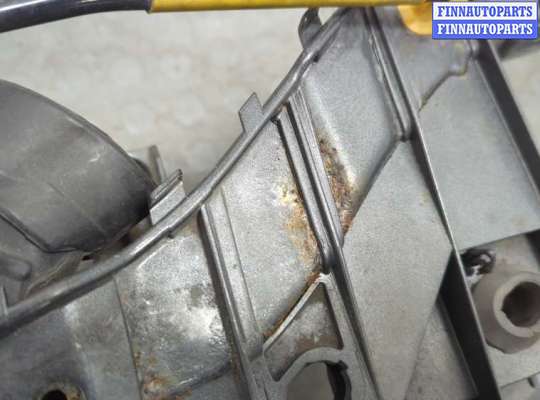 купить Рамка передняя (телевизор) на Ford Escape 2012-2015