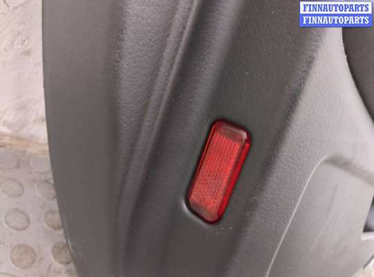 купить Дверная карта (Обшивка двери) на Audi A6 (C6) 2004-2011