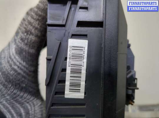 купить Дисплей компьютера (информационный) на Opel Zafira B 2005-2014