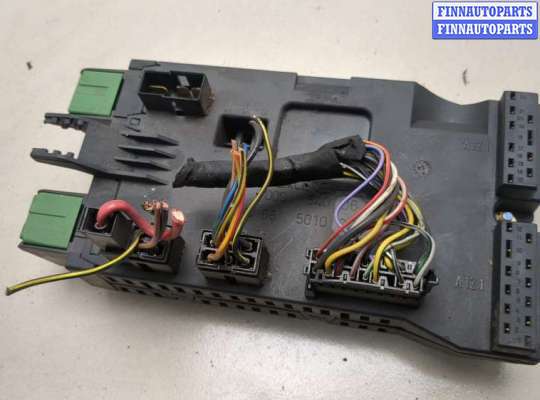 Блок предохранителей на Mercedes-Benz Vito (W638)