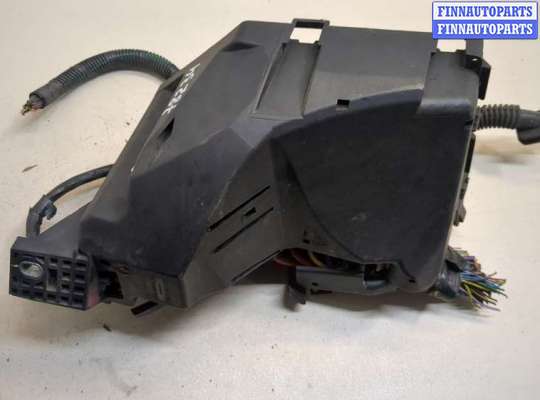купить Блок предохранителей на Land Rover Freelander 2 2006-2014