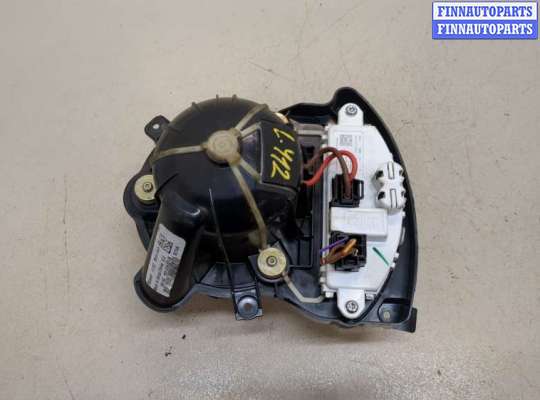 купить Двигатель отопителя (моторчик печки) на Volkswagen Atlas 2017-2025