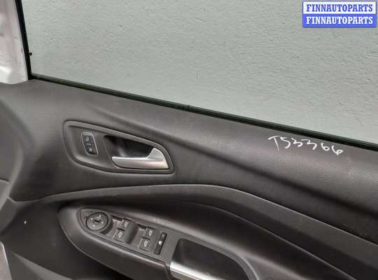 Стекло сдвижной двери на Ford Kuga II