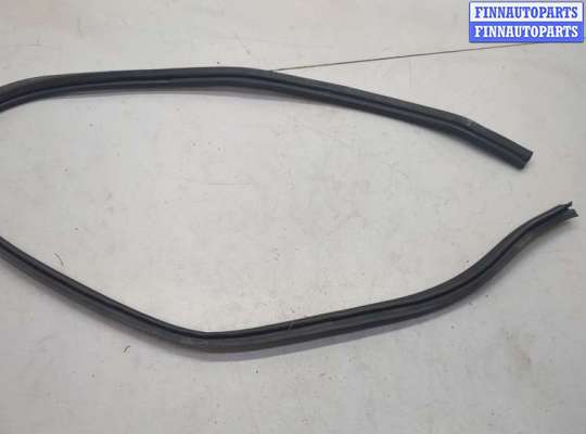 купить Уплотнитель на Infiniti FX 2002-2009