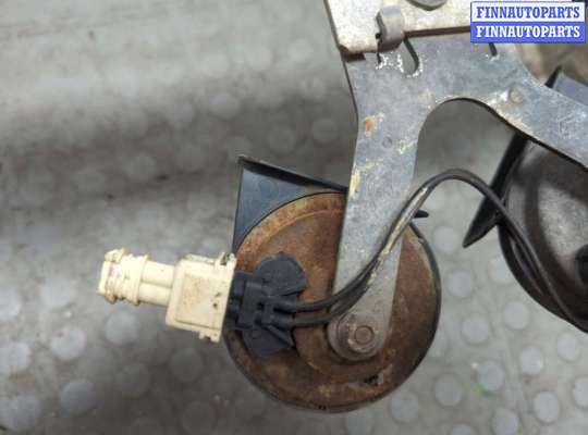 купить Усилитель бампера на Renault Scenic 2009-2012