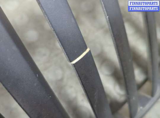 купить Решетка радиатора на Lincoln Navigator 2002-2006